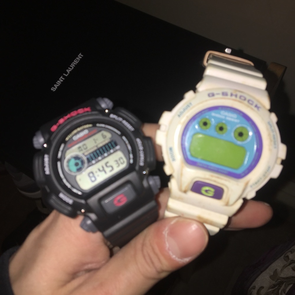 2 g shock watches